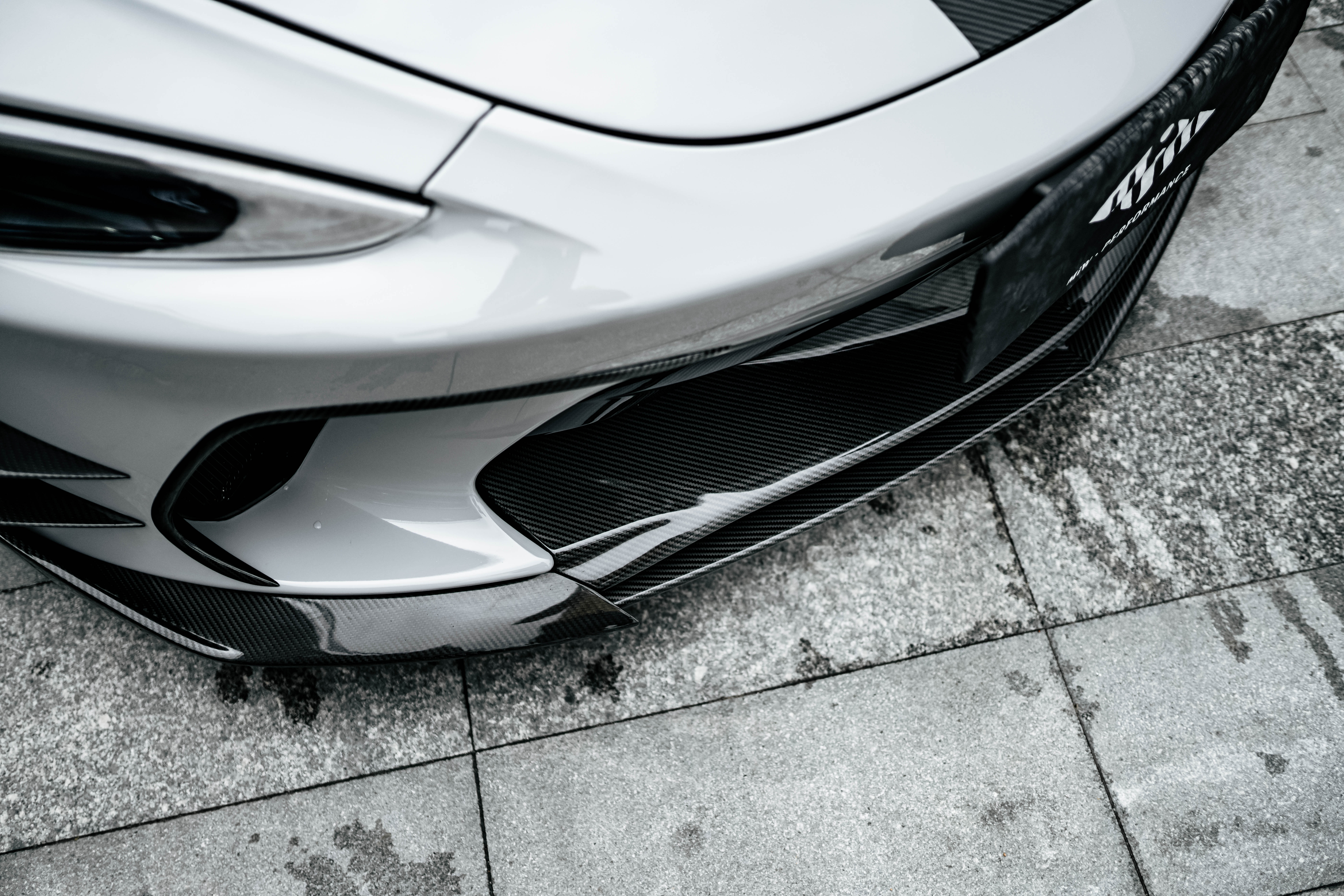 McLaren GT Dry Carbon Parts - styling view