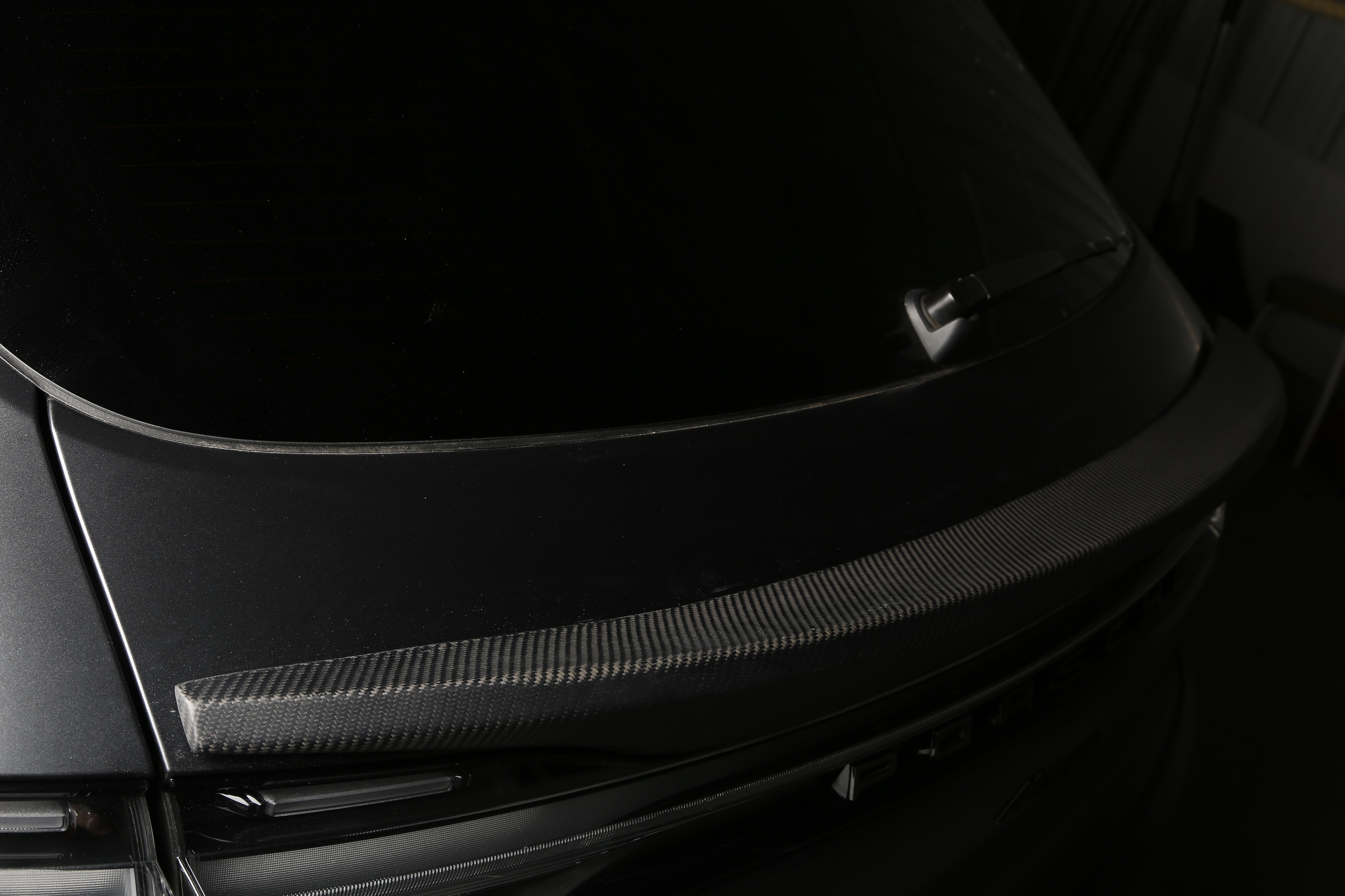 Porsche Macan TEHCART Style Parts - styling reference for Center Spoiler