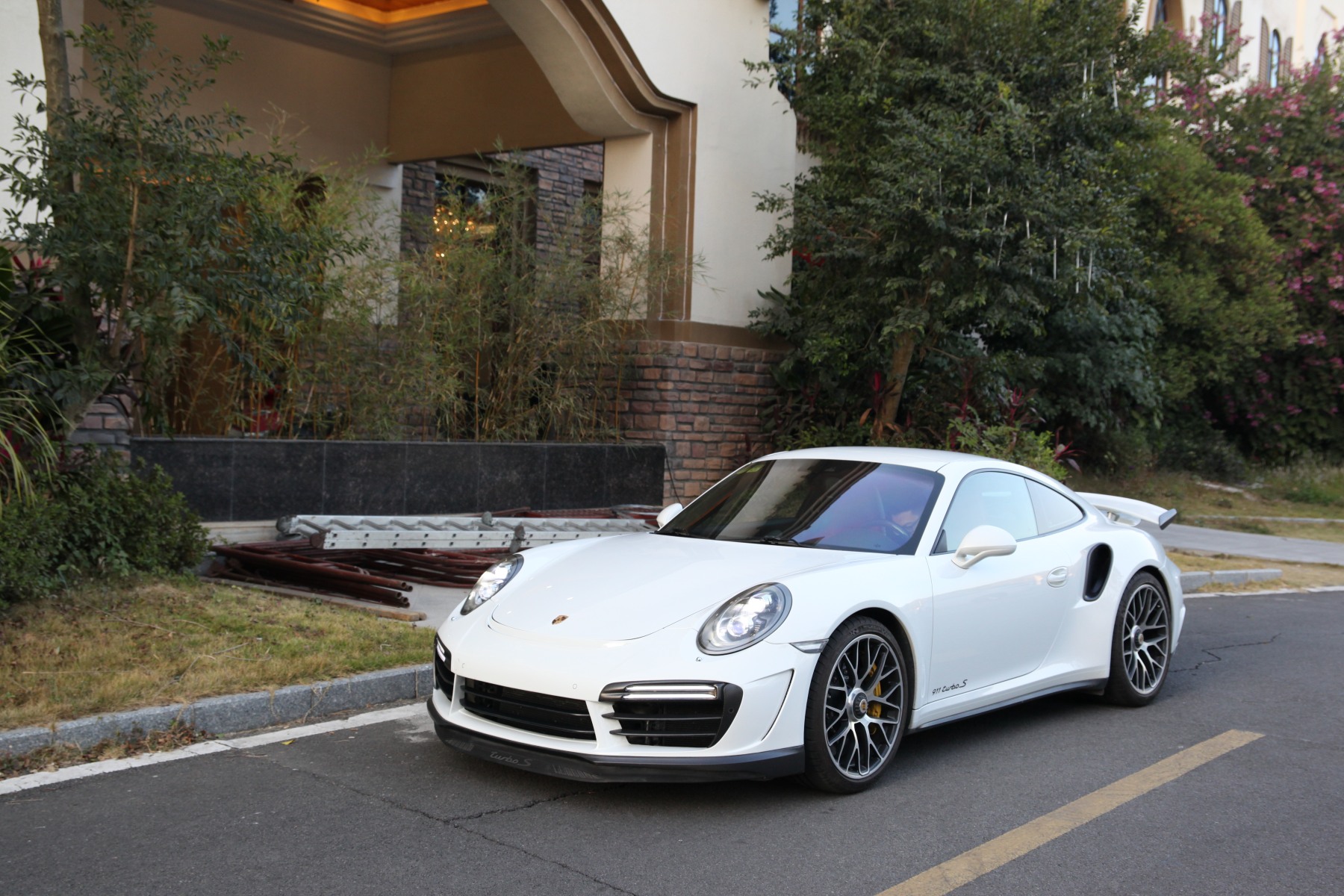 Porsche 911 991.2 Turbo Topcar Style Parts - styling view