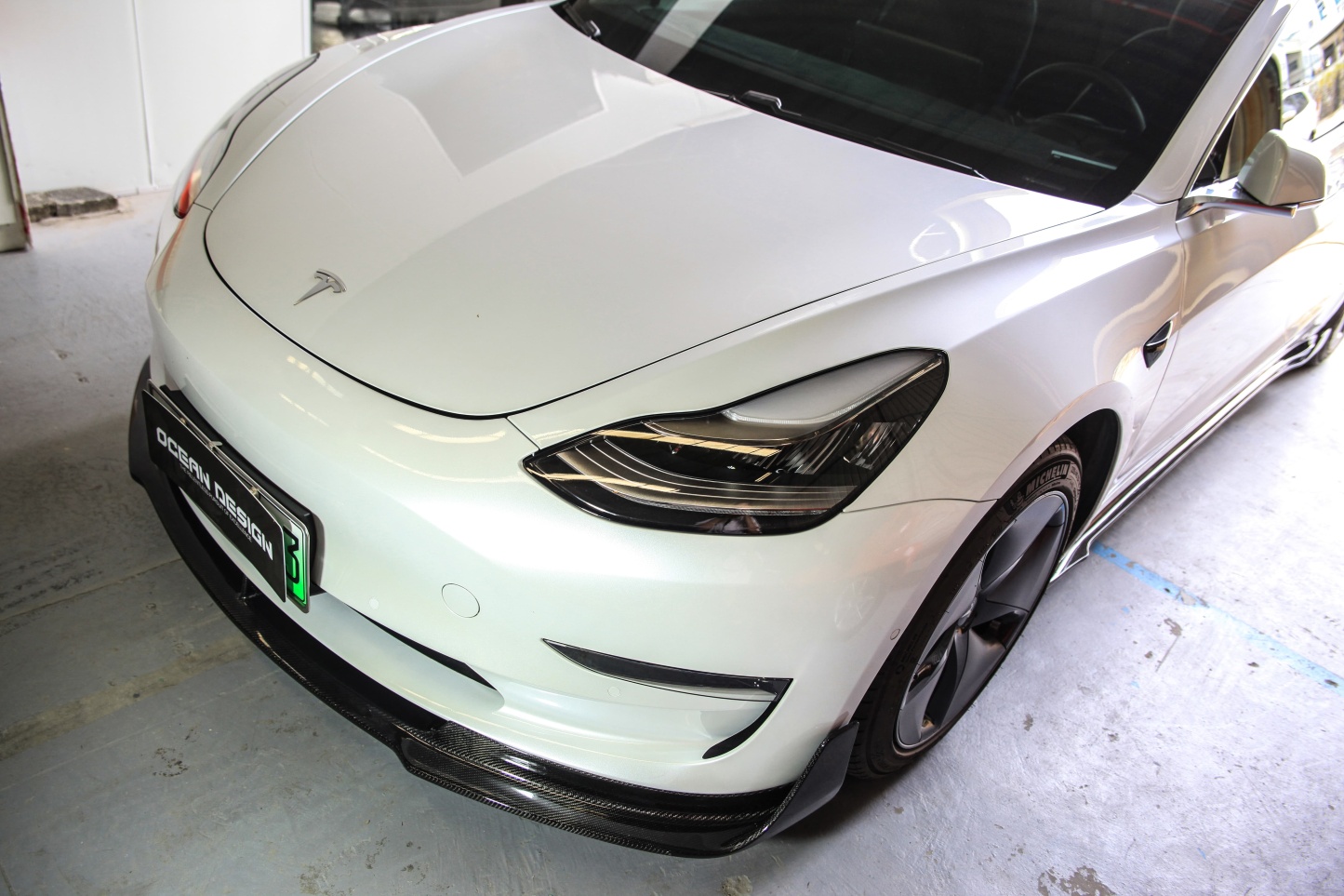 Tesla Model 3 V Style Parts - styling view