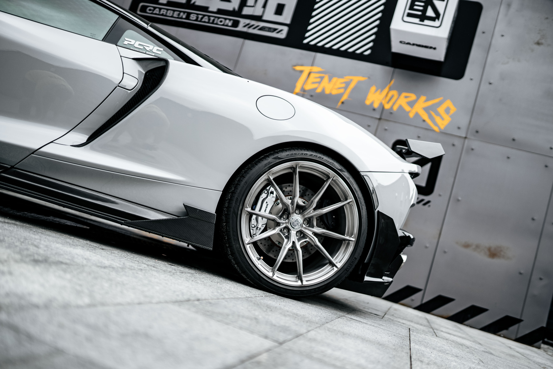 McLaren GT Dry Carbon Parts - styling view