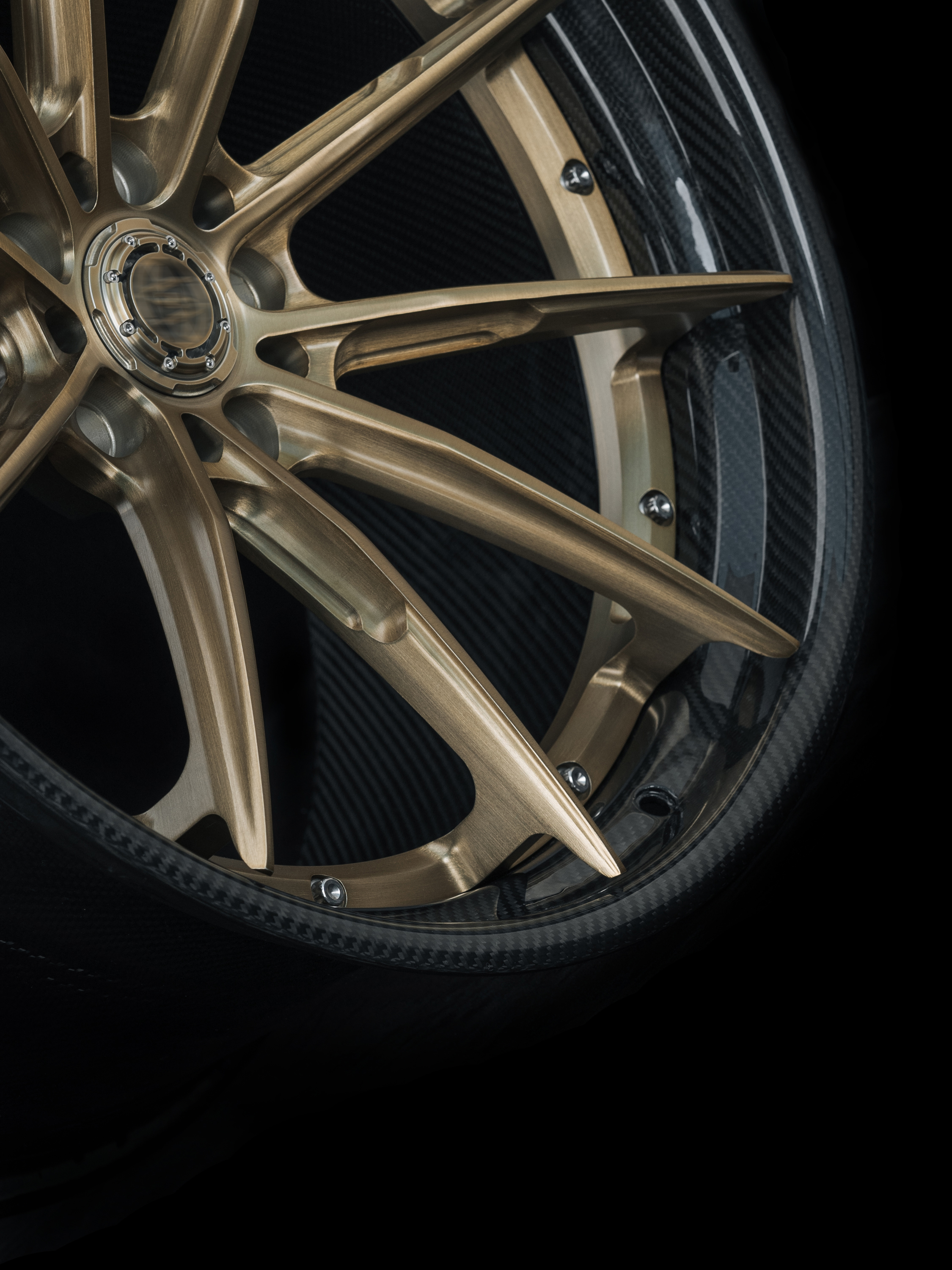 Octopus & Ocean Design Custom Carbon Fiber Wheels - styling view