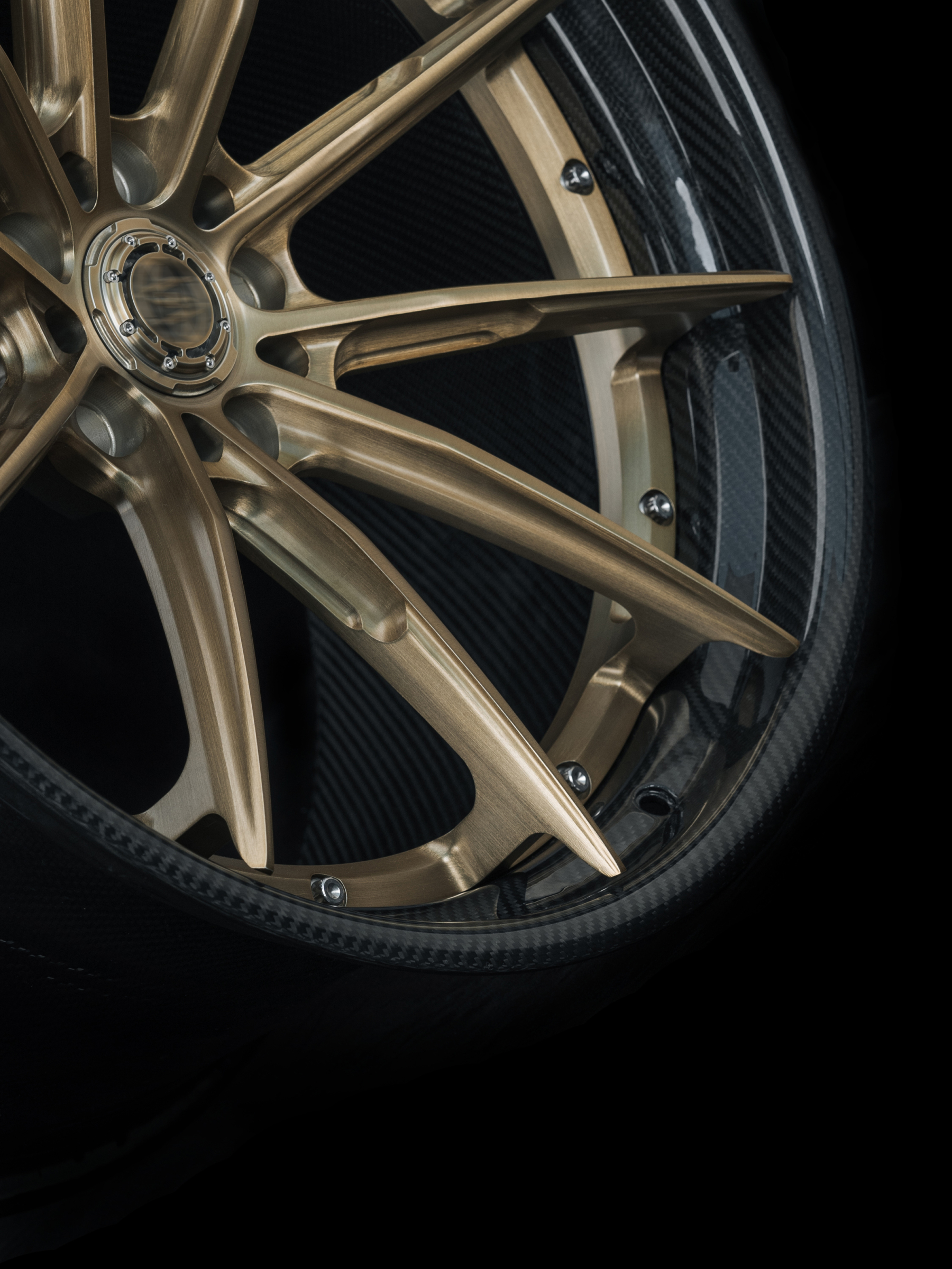 Octopus & Ocean Design Custom Carbon Fiber Wheels - styling view