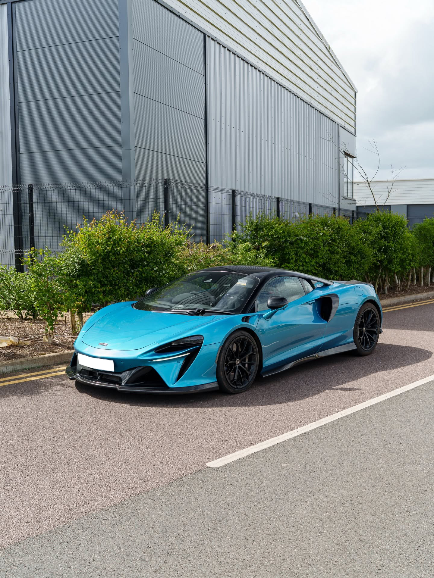 McLaren Artura C Style Dry Carbon Parts - styling view