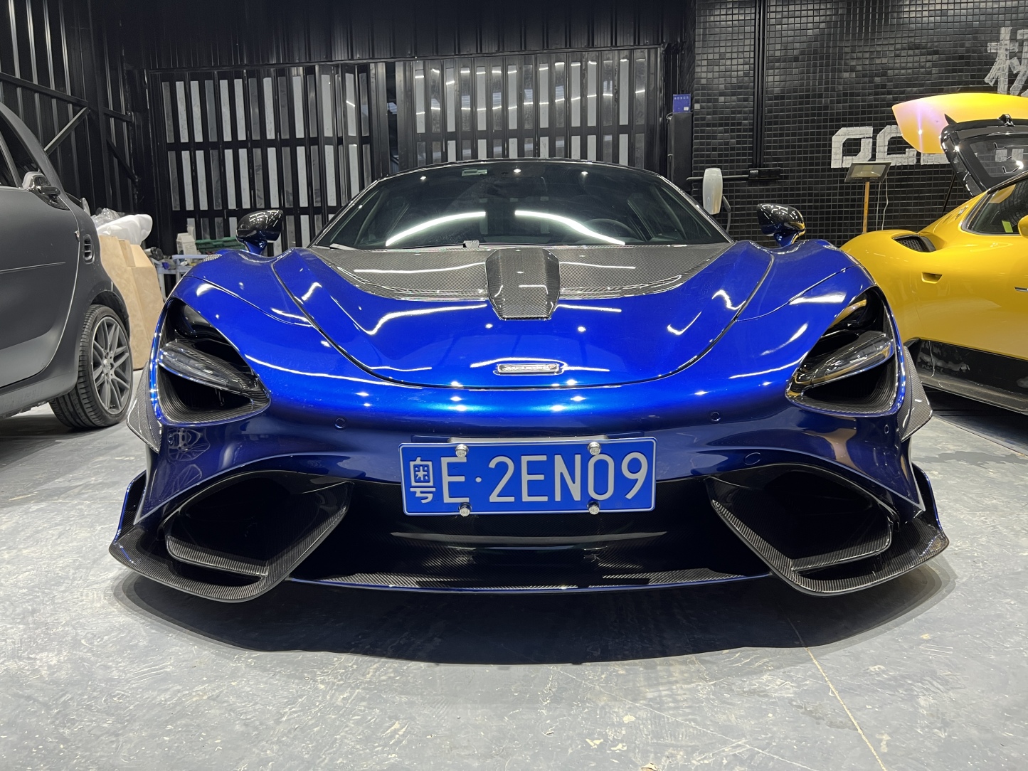 McLaren 720S OEM Style Parts - styling view