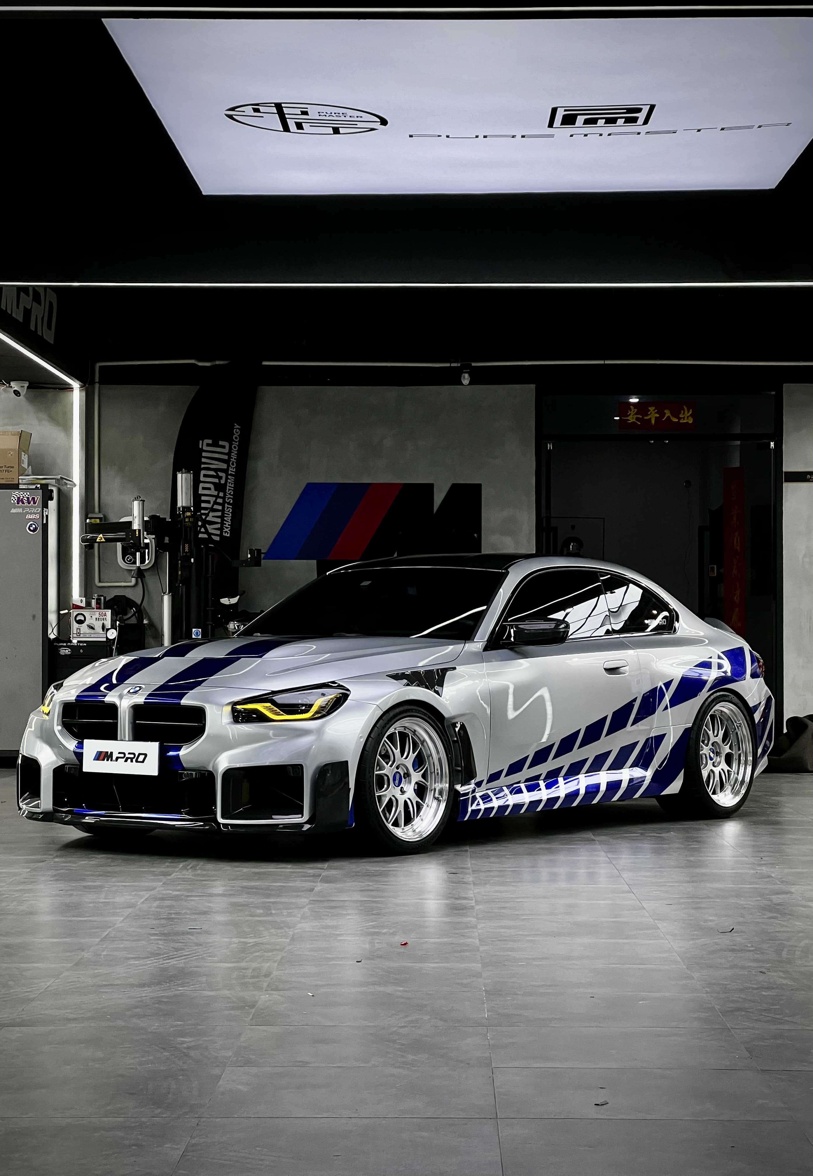 BMW G87 M2 AP Style Dry Carbon Parts - styling view