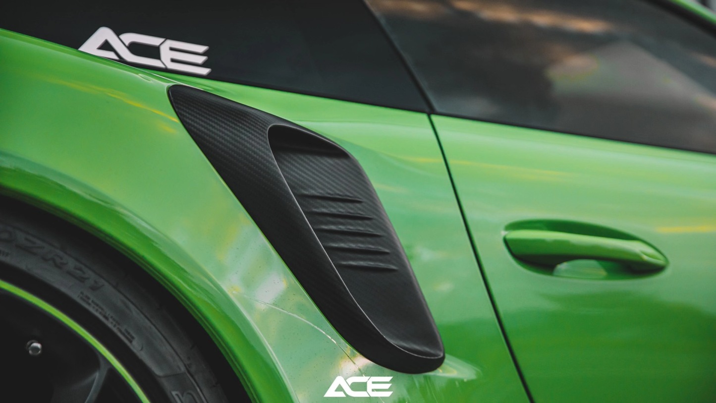 Porsche 991 GT3 RS OEM Style Dry Carbon Parts - styling view