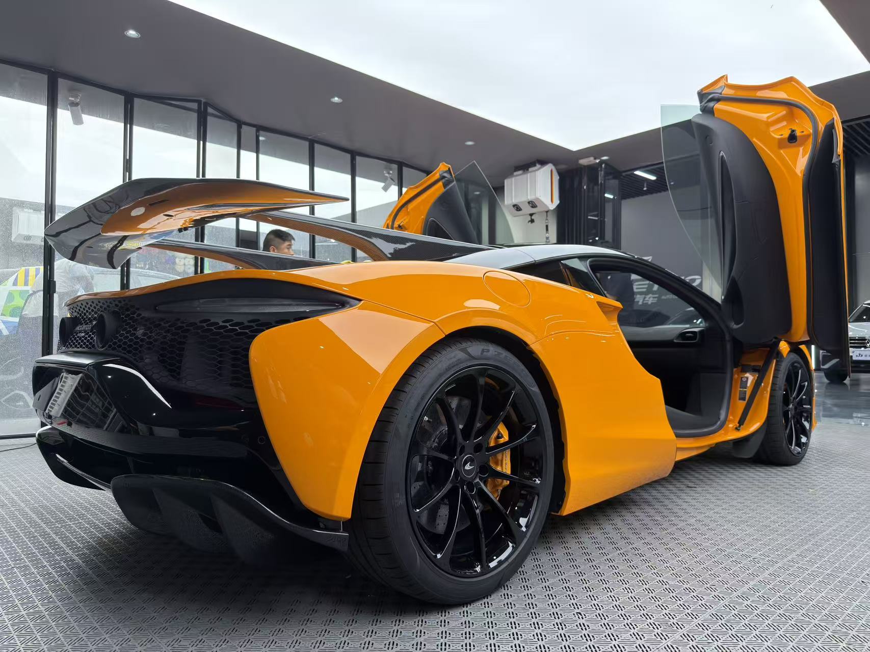 McLaren Artura N Style Parts - styling view