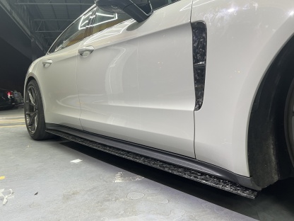 Porsche Panamera 971 OD Style Dry Carbon Parts - styling view