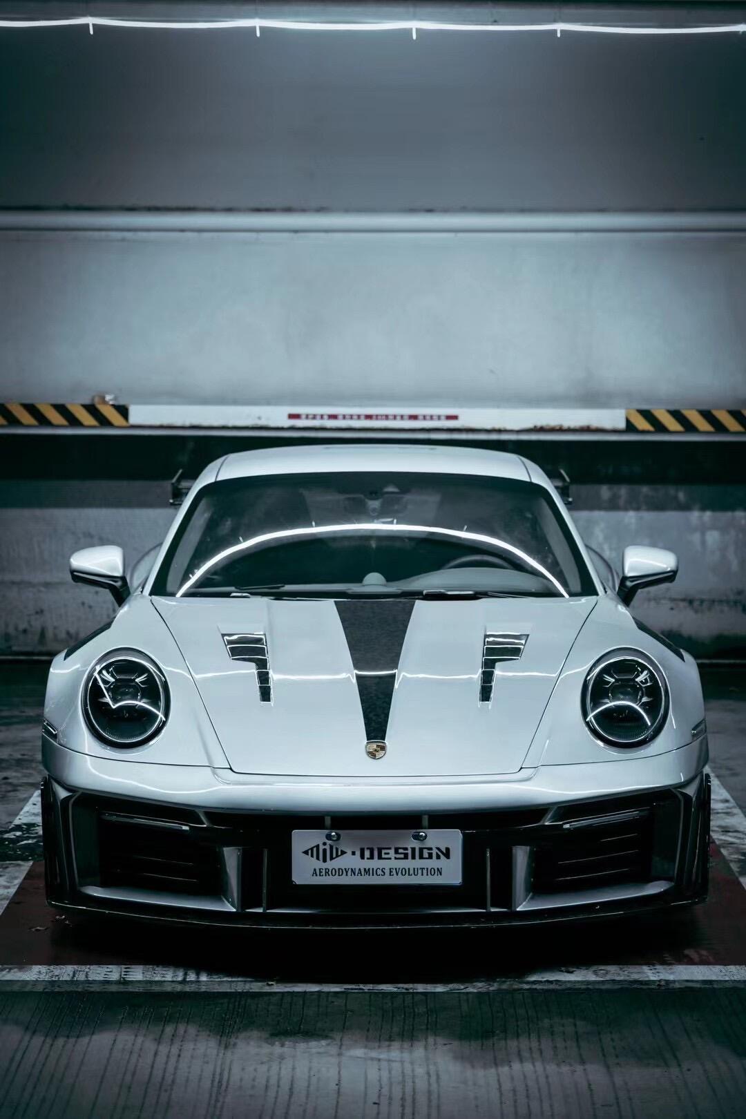 Porsche 911 992.1 Ghost Style Dry Carbon Parts - styling view