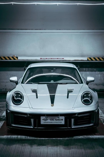 Porsche 911 992.1 Ghost Style Dry Carbon Parts - styling view