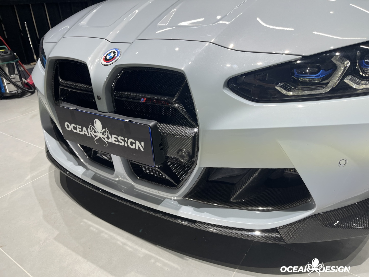 2021-2025 BMW M3 G80 / M4 G82 MP Style Front Kidney Grilles – Dry Carbon Fiber 