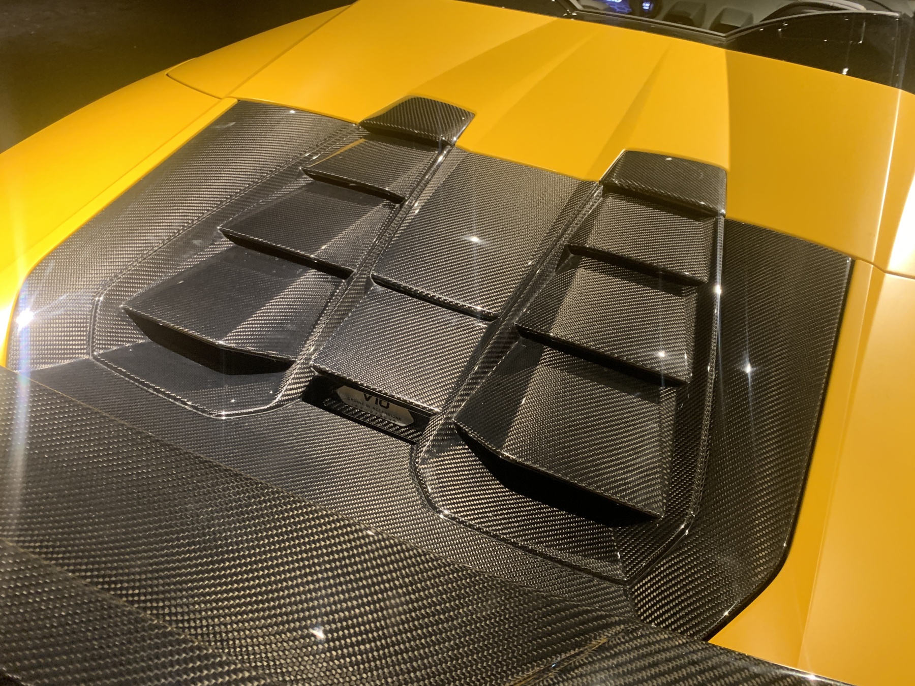 Lamborghini EVO Ocean Design Style Dry Carbon Parts - styling view