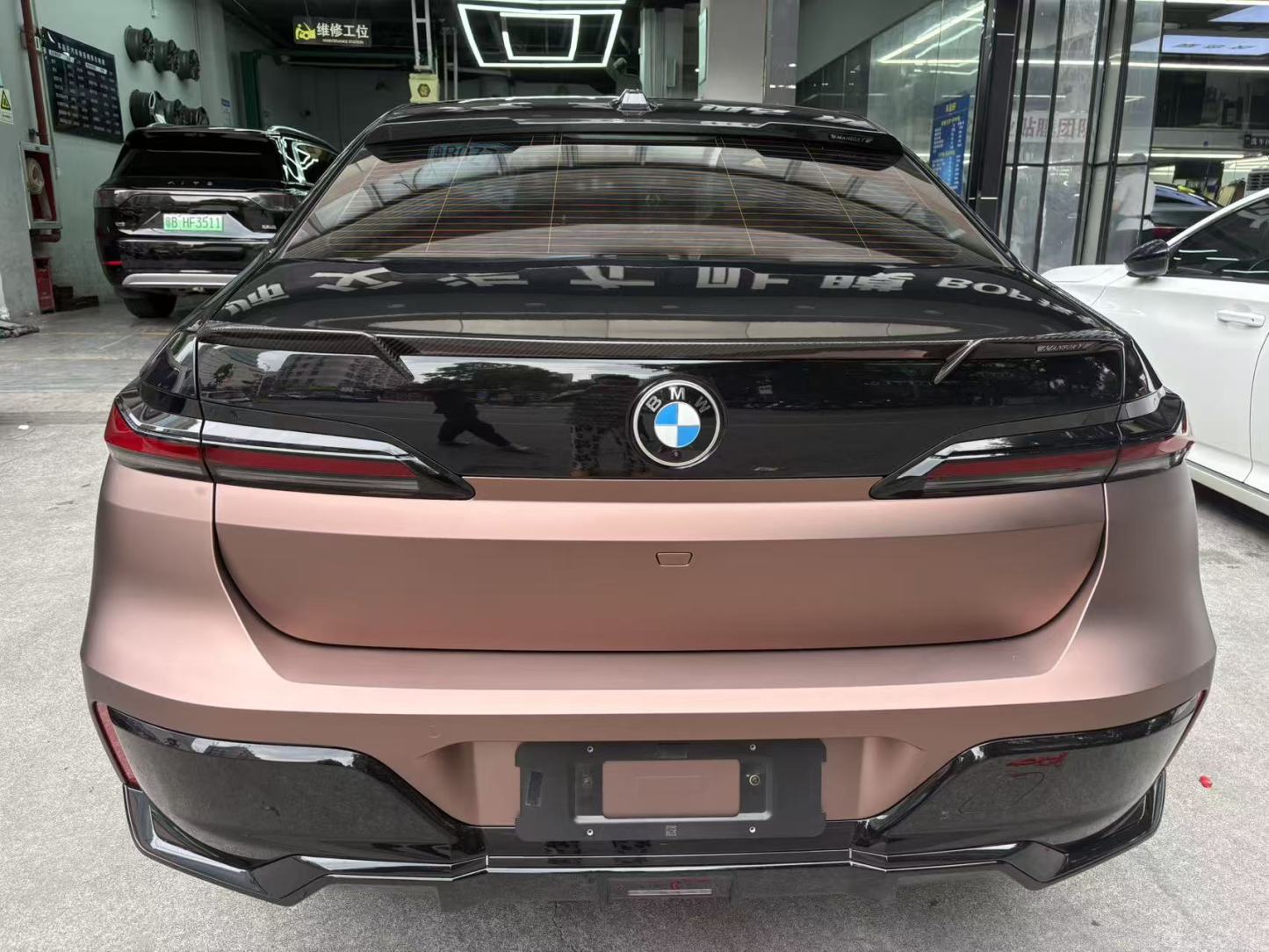 BMW 7 Series G70 MSY Style Parts - styling view