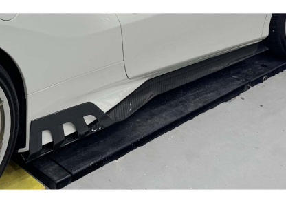 Ferrari F8 K Style Dry Carbon Parts - styling view