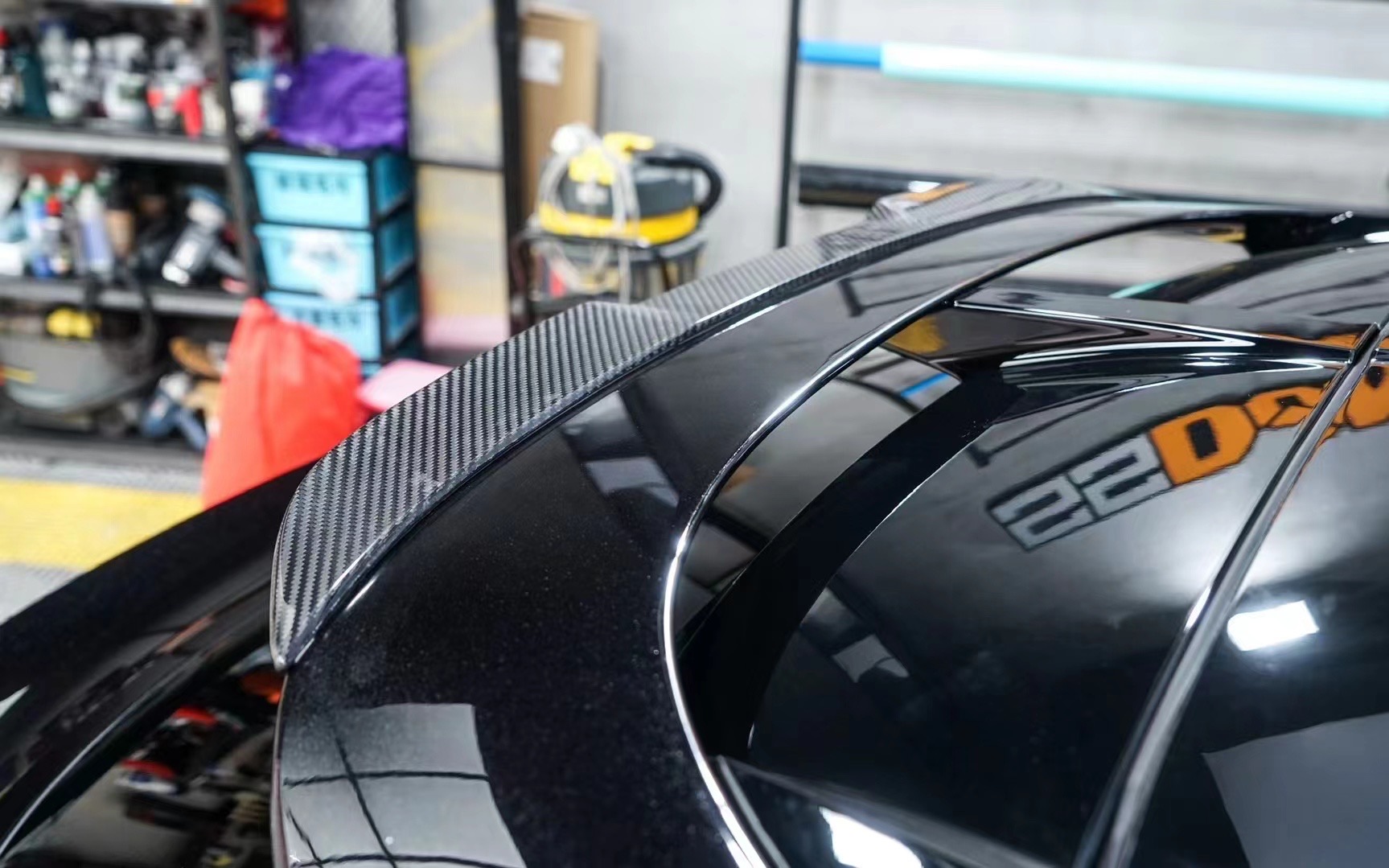 Aston Martin DBX 707 Style Conversion Parts - styling view