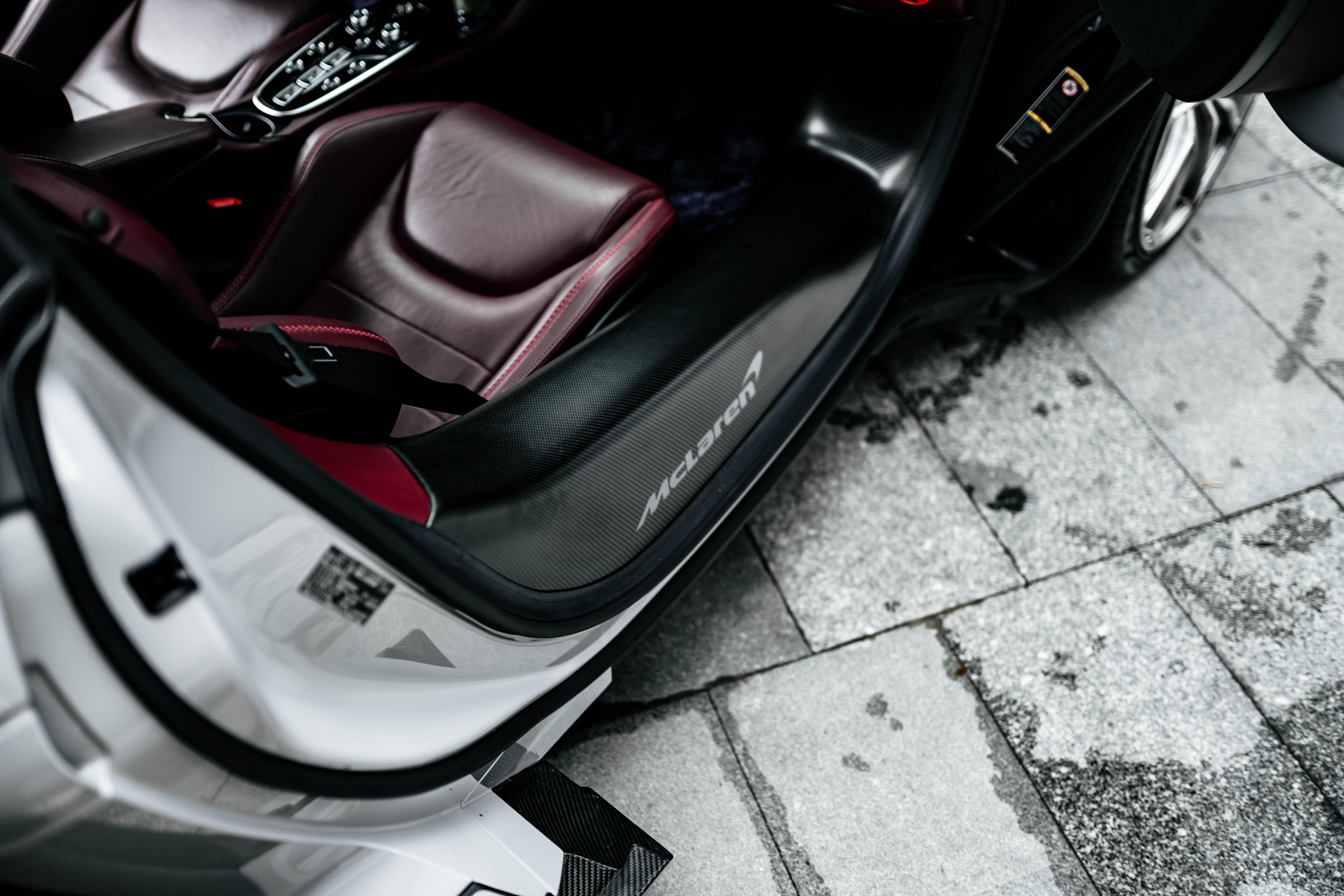 McLaren GT Dry Carbon Parts - styling view