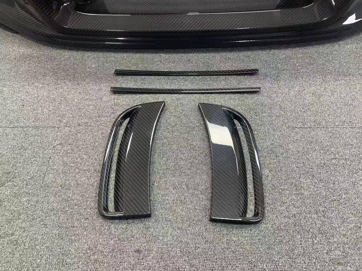 Porsche 911 992.1 Turbo S Techart Style Dry Carbon Parts - styling view