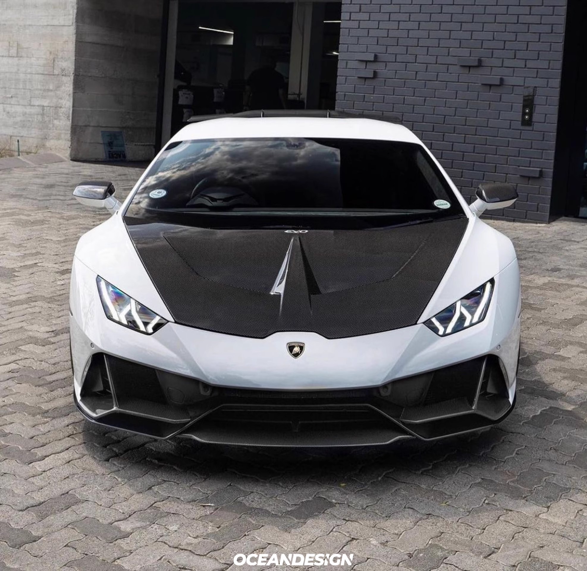 Lamborghini Huracan EVO AWD N Style Dry Carbon Parts - styling view