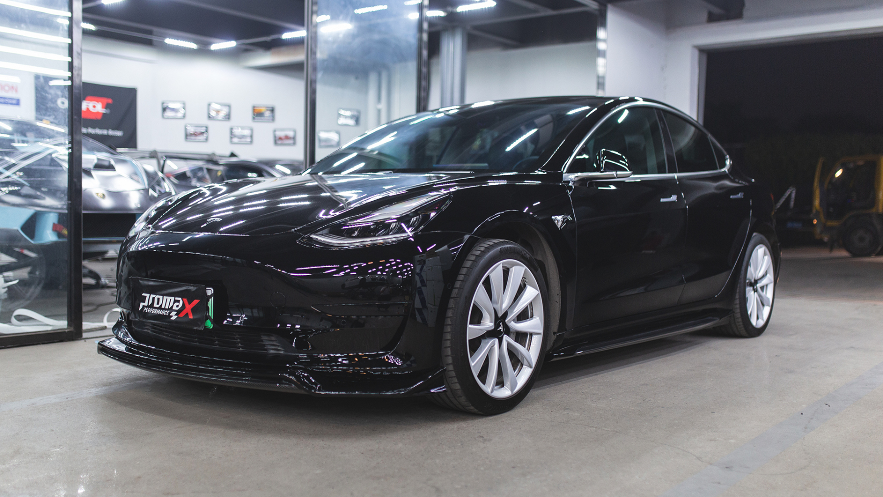 Tesla Model 3 ARTISAN Style Parts - styling view