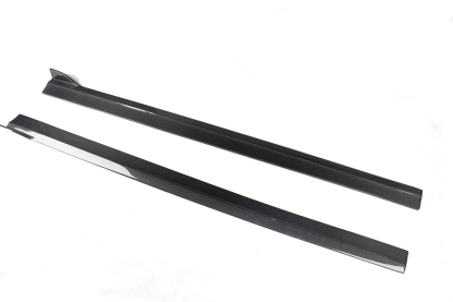Porsche Macan Turbo ARTISAN Style Parts - styling reference for Side Skirts