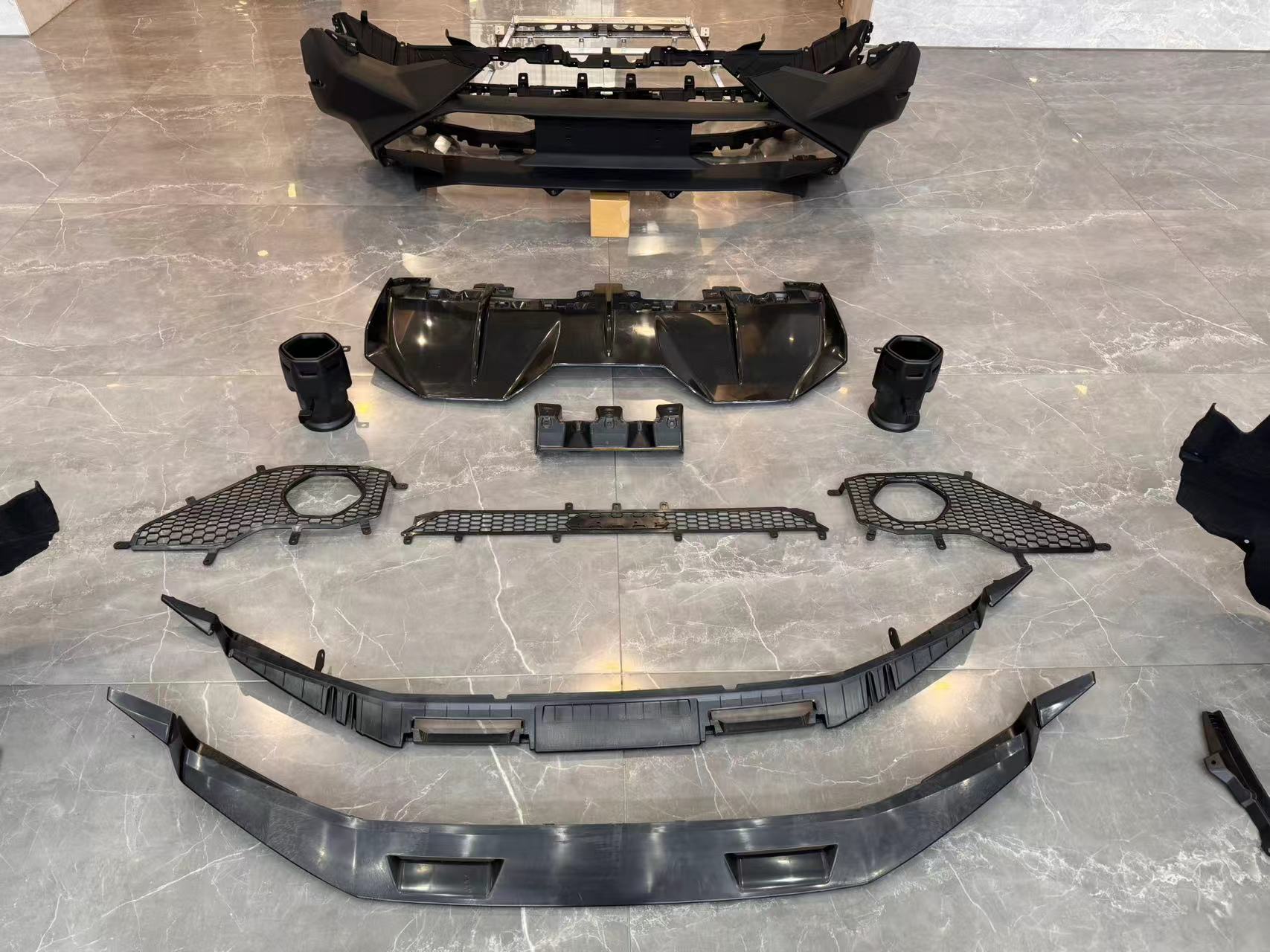 Lamborghini EVO Tecnice Style Plastic and Carbon Conversion Parts - styling view