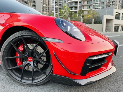 Porsche 911 992.1 Mi Style Dry Carbon Parts - styling view