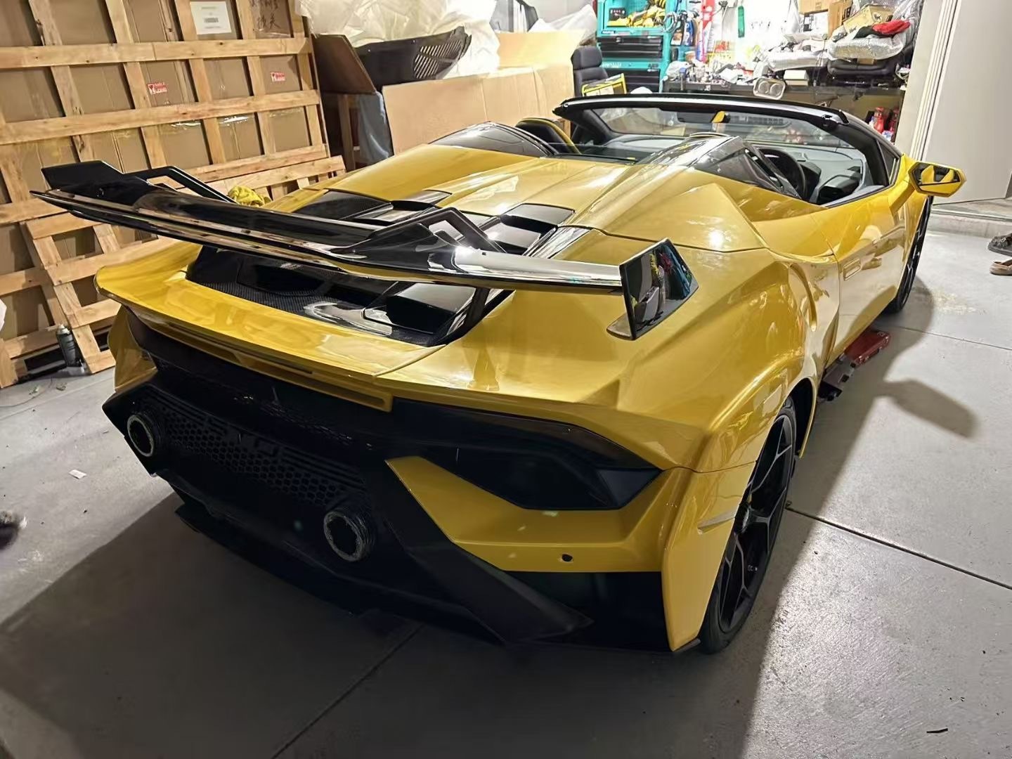 Lamborghini LP580/600/610 STO Style Dry Carbon Conversion Kit - styling view