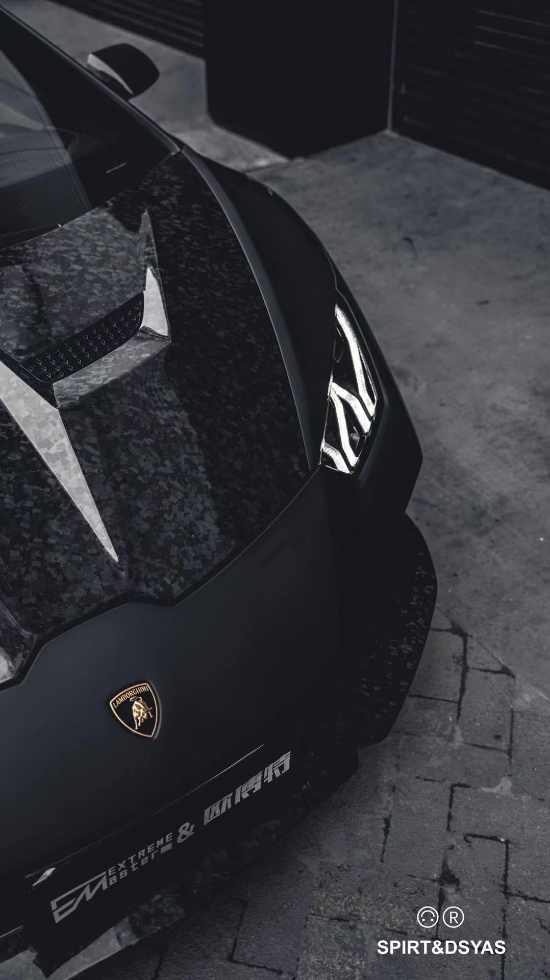 Lamborghini Huracan EVO RWD N Style Dry Carbon Parts - styling view