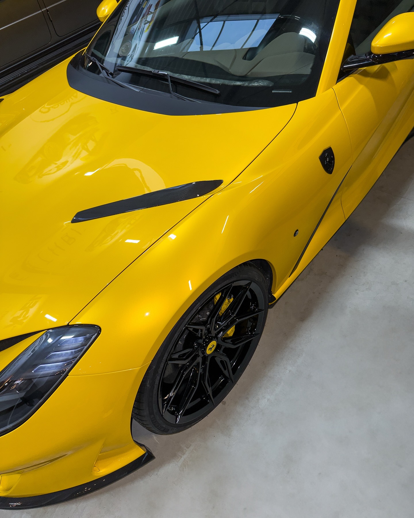 Ferrari 812 N Style Dry Carbon Parts - styling view