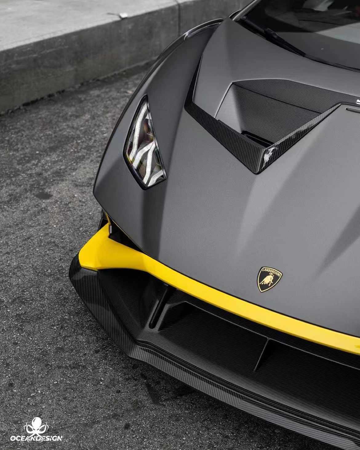 Lamborghini STO V Style Dry Carbon Parts - styling view