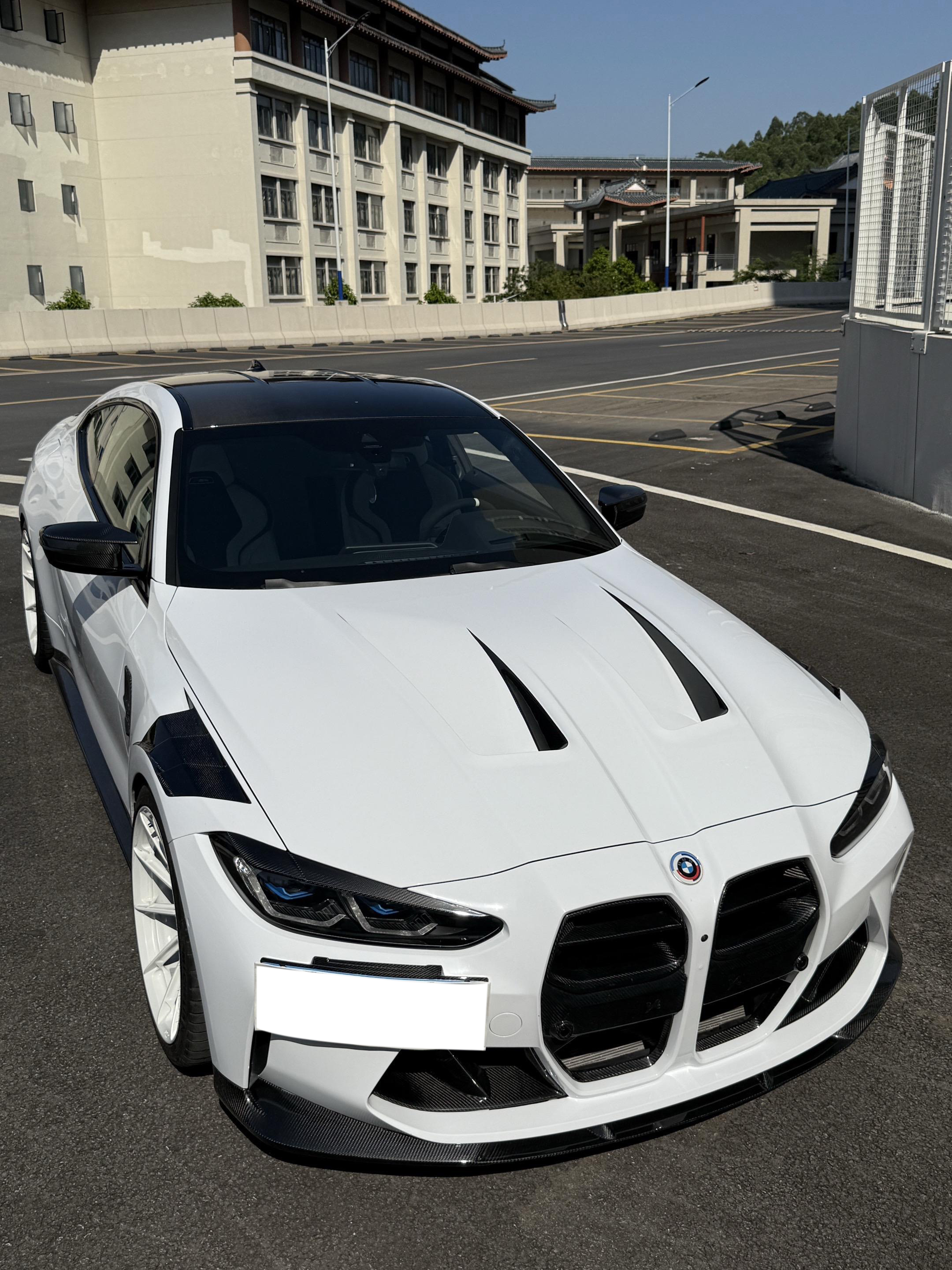 BMW G80 M3/G82 M4 AP Style Vented Dry Carbon Hood - styling view