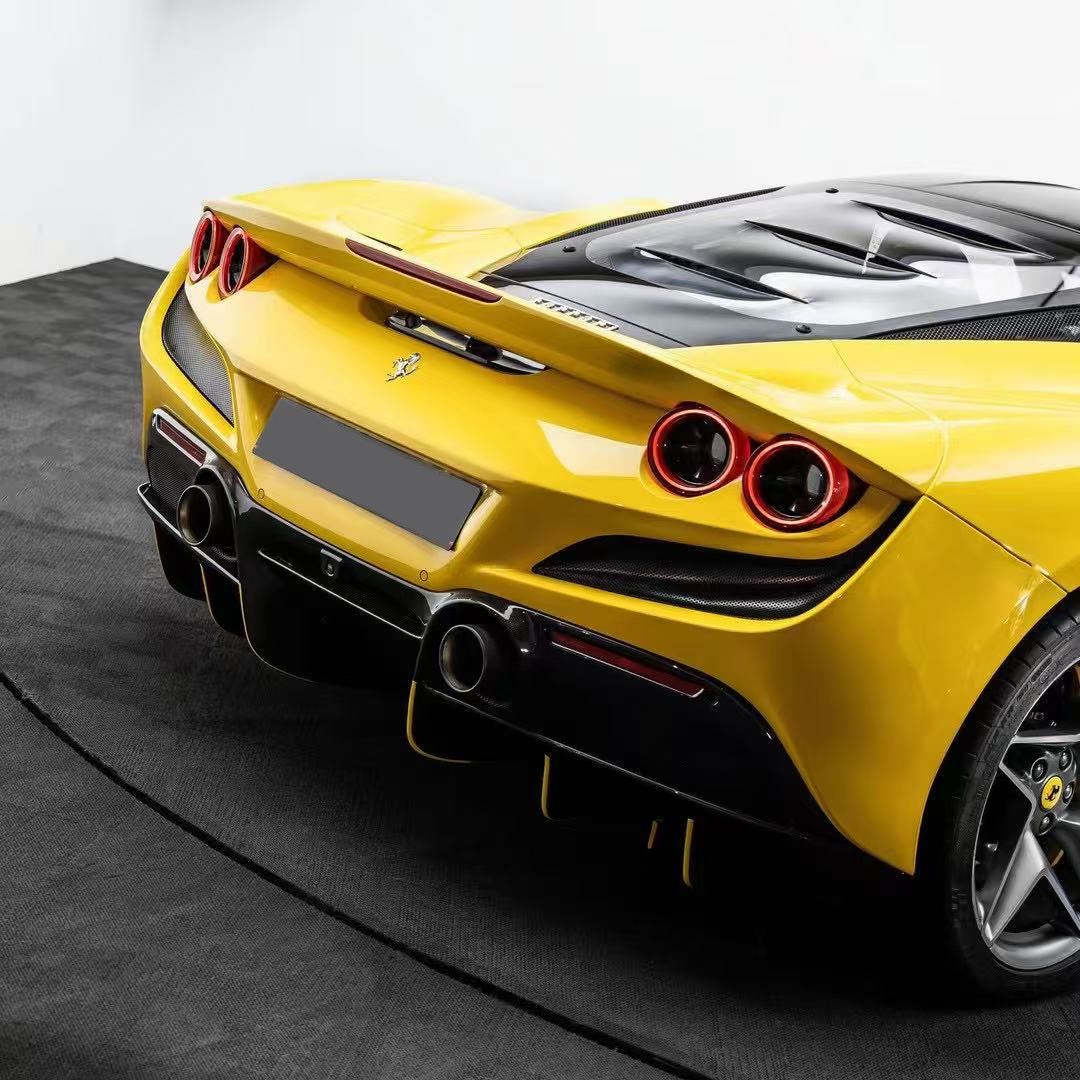 Ferrari F8 OEM Style Dry Carbon Parts - styling view