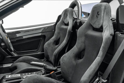 Ferrari F430/458/488/F8 Style Dry Carbon Bucket Seat - styling view