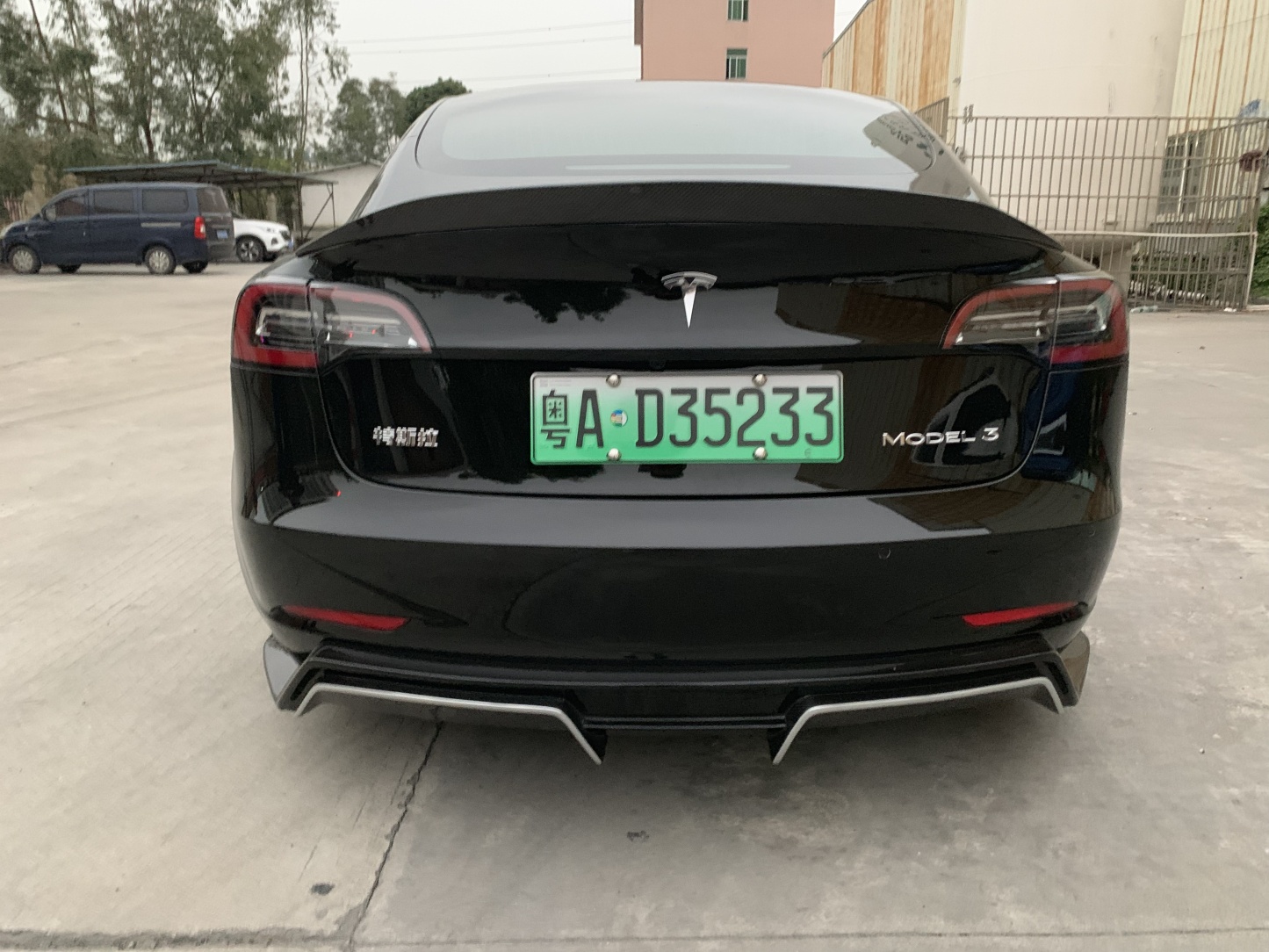Tesla Model 3 ARTISAN Style Parts - styling view