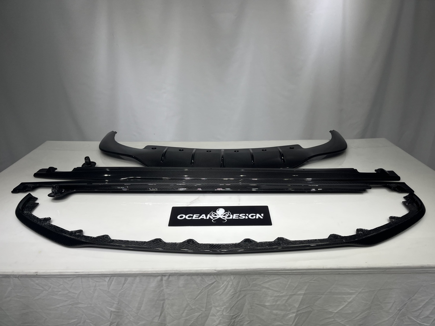 2019–2024 Bentley Continental GT GTC Edition One Front Lip Dry Carbon