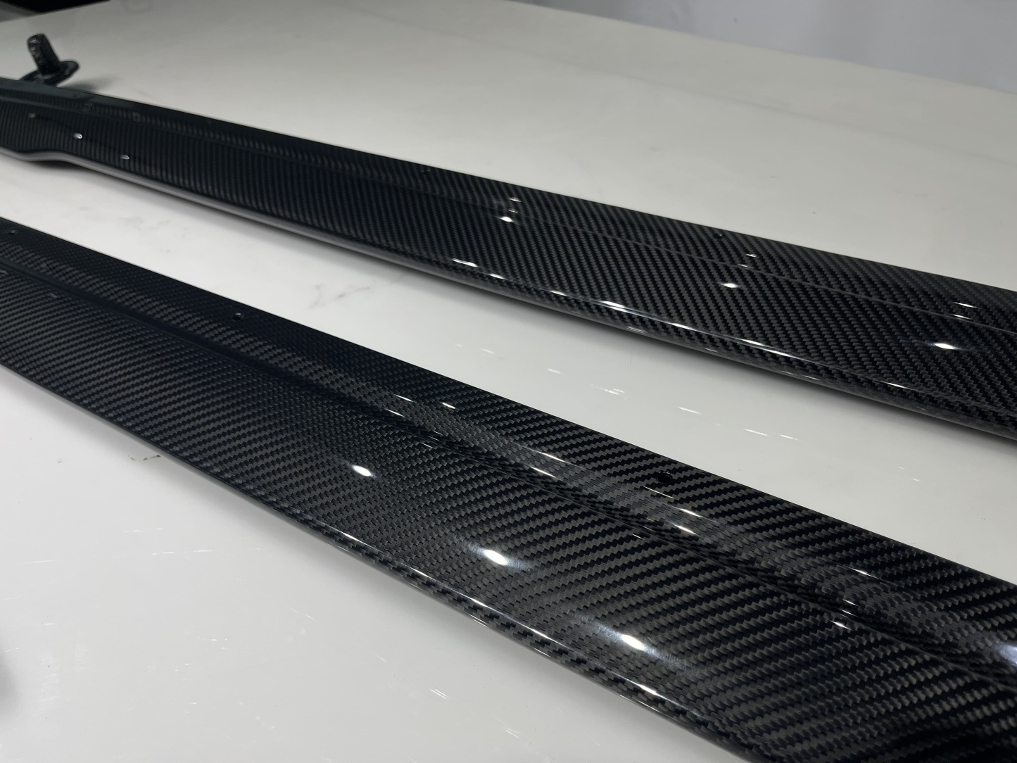 2019–2024 Bentley Continental GT GTC Edition One Side Skirts Dry Carbon