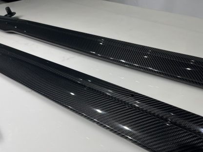 2019–2024 Bentley Continental GT GTC Edition One Side Skirts Dry Carbon
