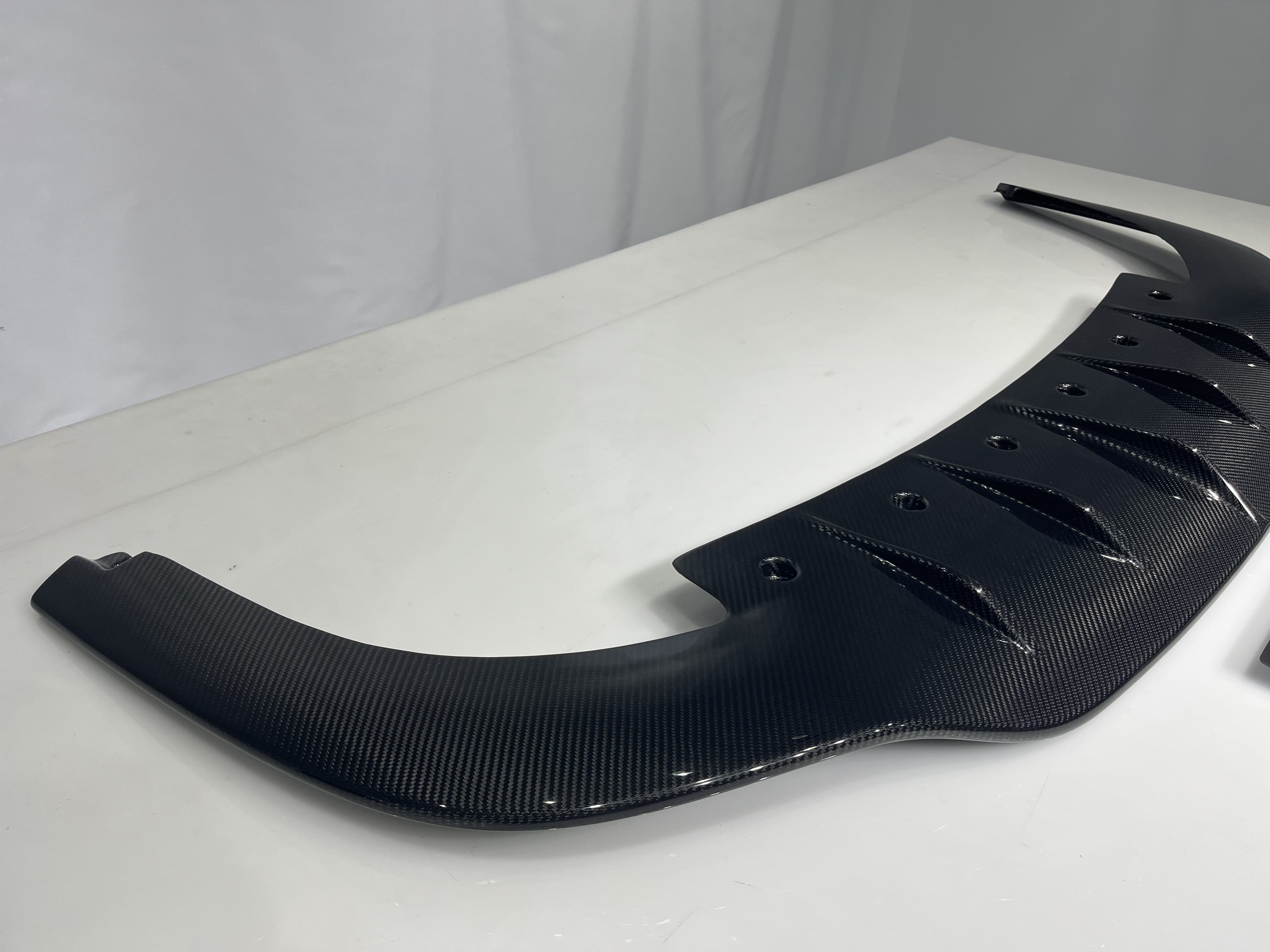 2019–2024 Bentley Continental GT GTC Edition One Rear Diffuser Dry Carbon