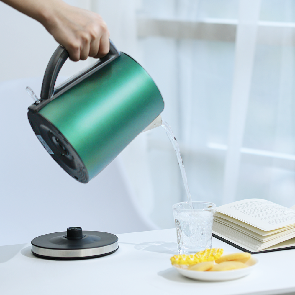 AQ-560 Hotel Electric Kettle – 1.0L Classic Stainless Steel Kettle | STRIX Control | Dual Lid Angles | Auto Shut-Off