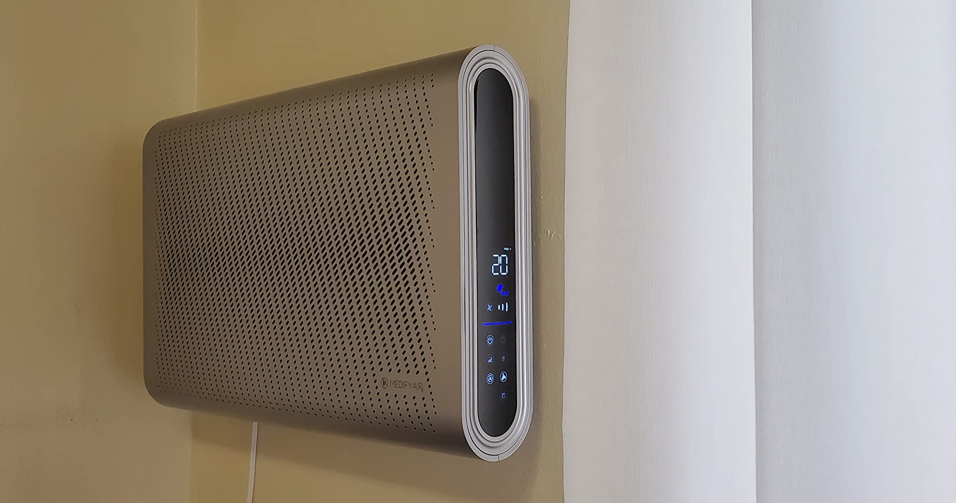 COTELL air purifiers testimonial highlighting in hotel rooms