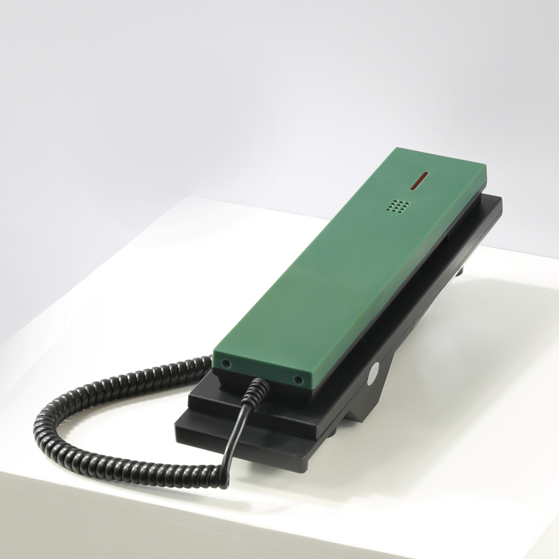 AU2066A Analog Bathroom Phone with 3 Memory Keys & Steam-Resistant Design
