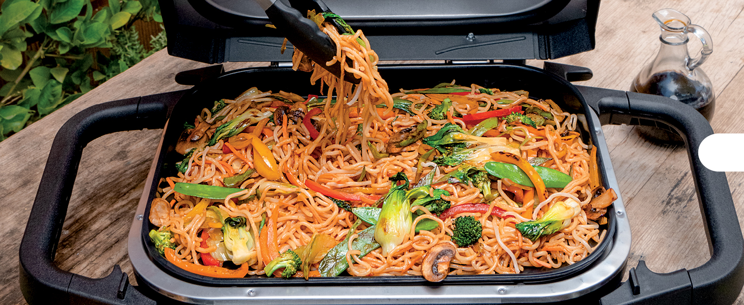 Cook foods other grills can’t with direct, edge-to-edge heat for pancakes, stir fry, fajitas