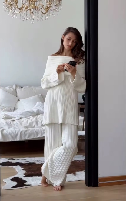 Off Shoulder Knitwear Long Sleeve Top & Trousers Set