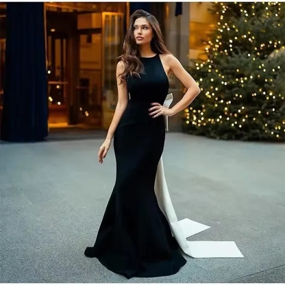 Backless Bodycon Maxi Dress Draping Bow Detail