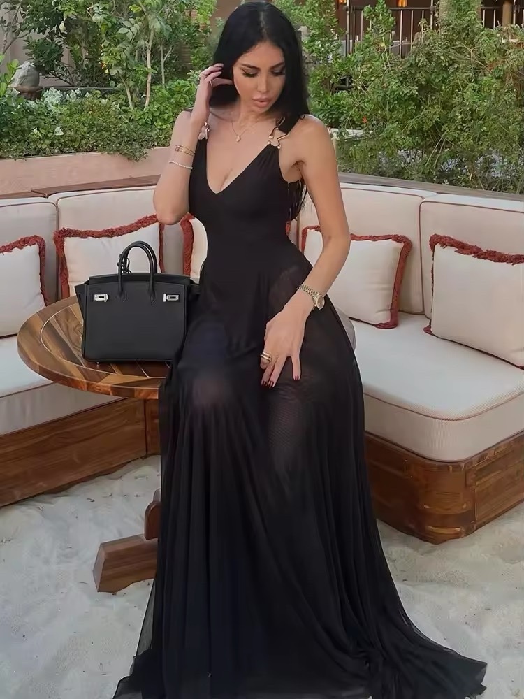 White Sleeveless A Line Holiday Maxi Dress