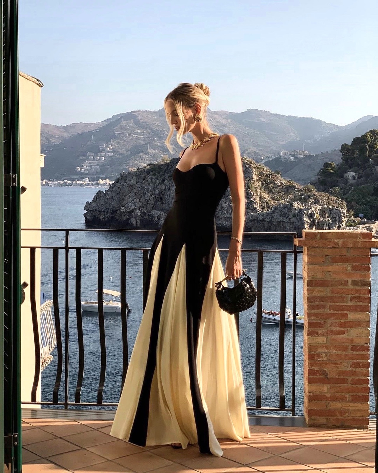 Two Tone Contrast Elegant Sleeveless Maxi Dress