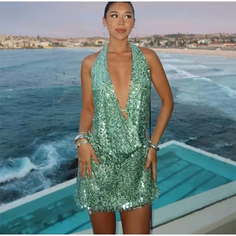 Green Low Neck Scoop Halter Sequin Crop Top