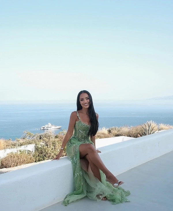 Green Embellish Side Spilt Occasion Maxi Dress