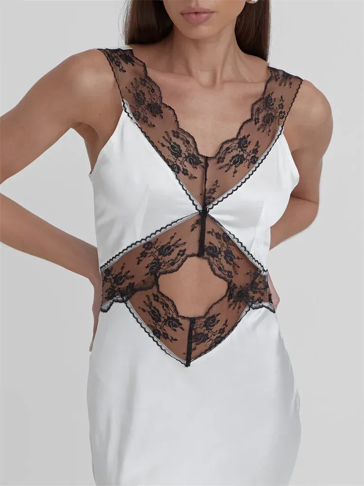 Lace V Neck Elegant Maxi Dress